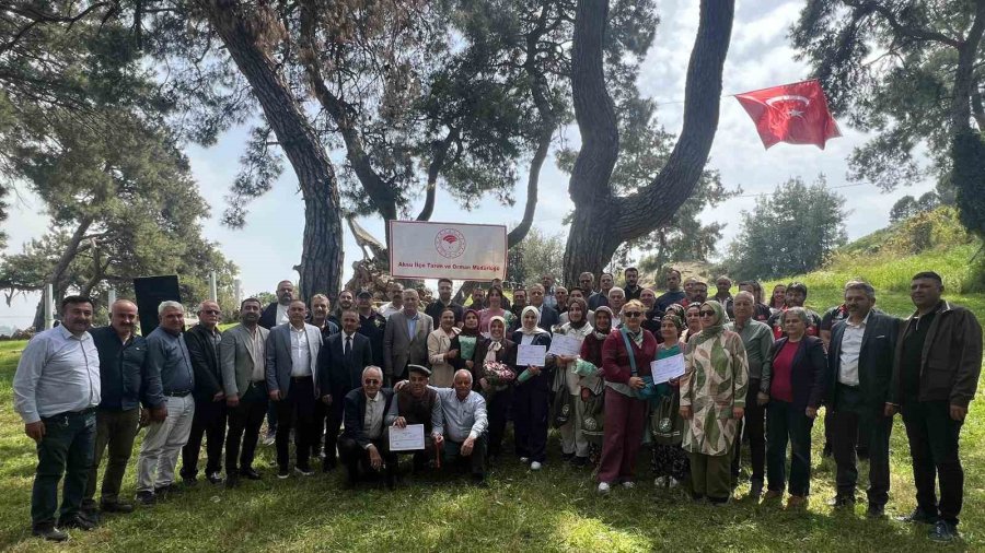 Aksu’da 19’u Kadın 47 Kursiyere "sürü Yönetimi Elemanı" Sertifikası Verildi