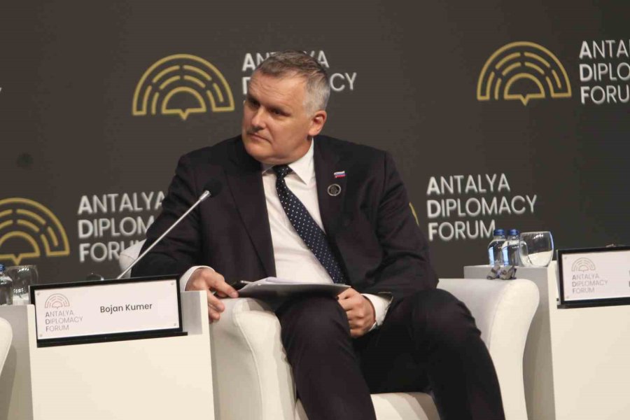 Bakan Bayraktar: "türkiye Enerji Piyasalarında Geçmişte Yaşanan Çok Yönlü Sarsıntılar Nedeniyle Önemli Bir Direnç Kazandı"