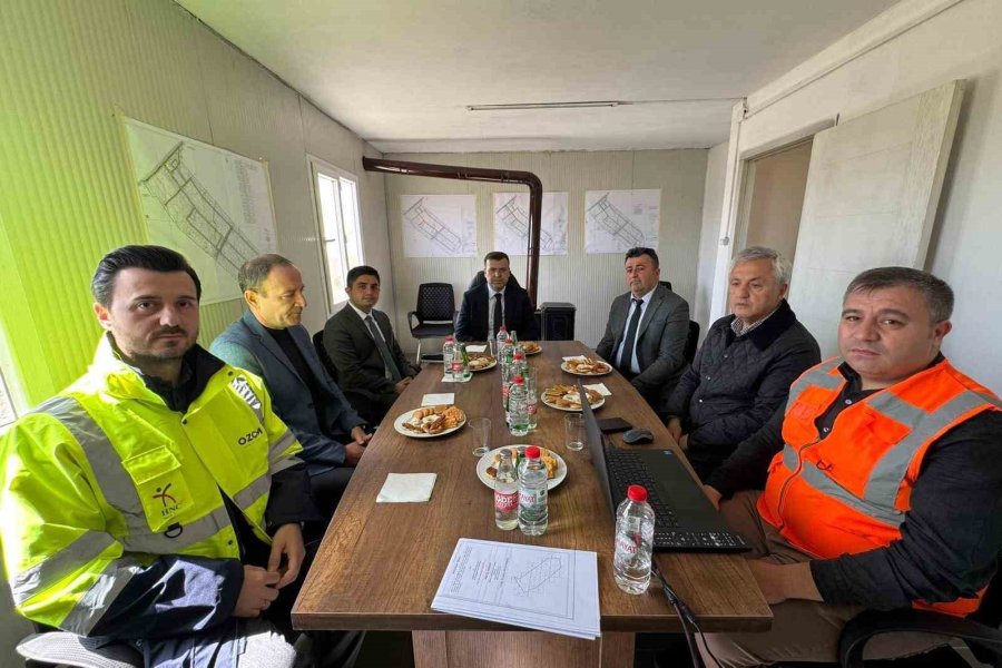 Vali Akmeşe, Niğde 2. Osb’de Çalışmaları Yerinde İnceledi