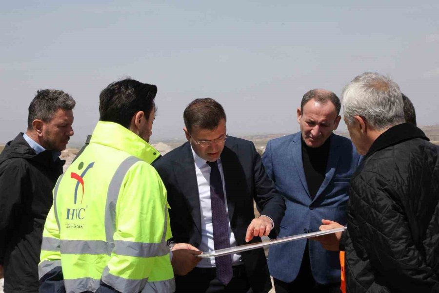 Vali Akmeşe, Niğde 2. Osb’de Çalışmaları Yerinde İnceledi