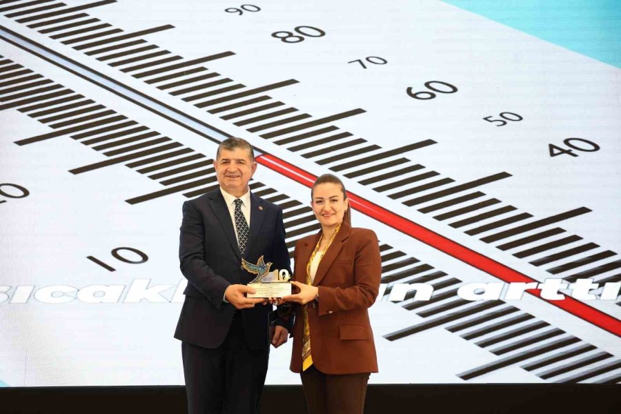 Akdeniz Belediyecilik Proje Yarışması’nda Antalya Büyükşehir Belediyesine İki Ödül