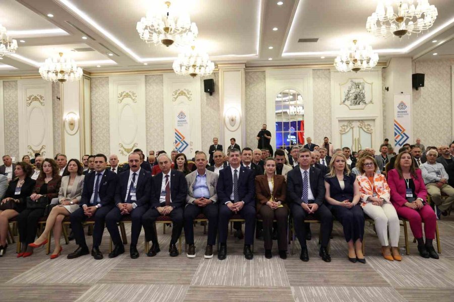 Akdeniz Belediyecilik Proje Yarışması’nda Antalya Büyükşehir Belediyesine İki Ödül