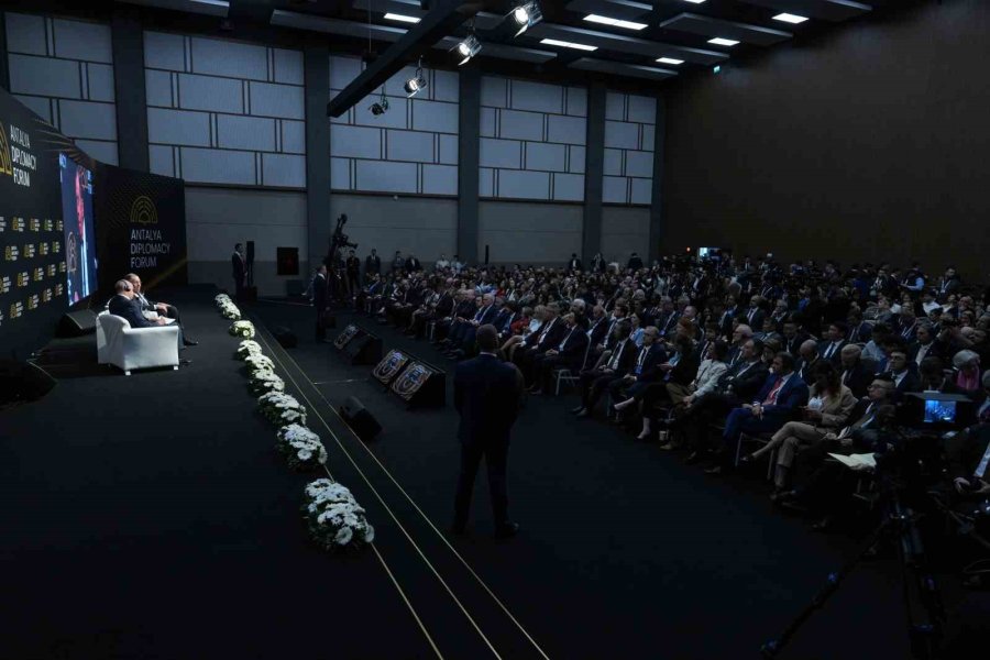 Rusya Dışişleri Bakanı Lavrov: "bu Savaş Batı’nın Rusya’ya Karşı Ukrayna Eliyle Yürüttüğü Savaştır"