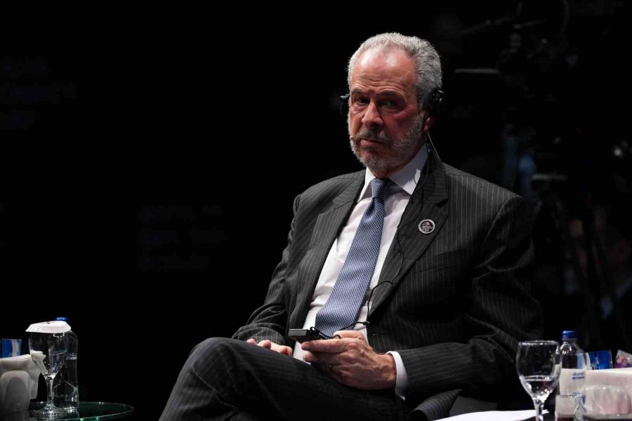 Bakan Kurum: "fosil Yakıtlardan Uzaklaşmak Zorundayız"