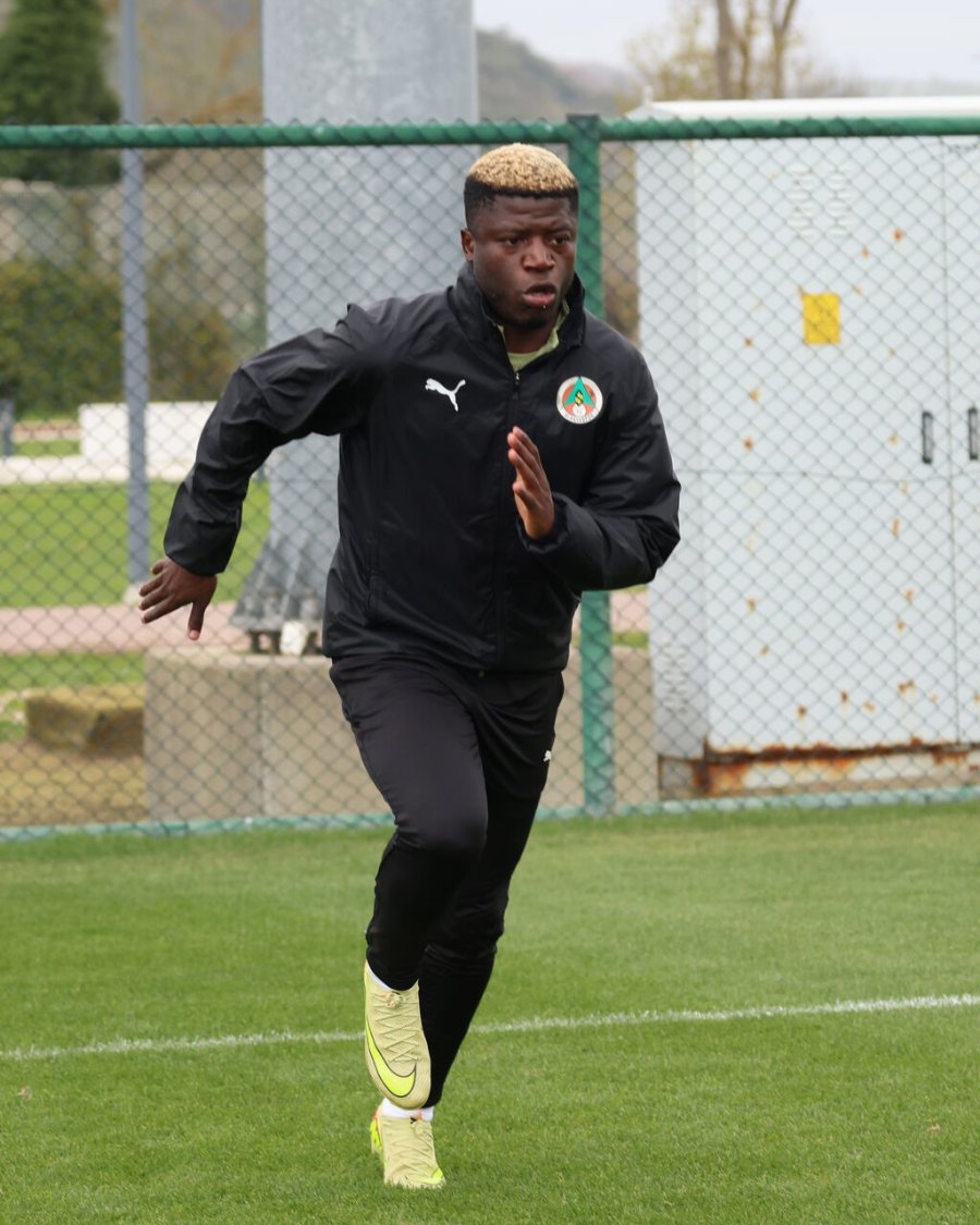 Alanyaspor, Kasımpaşa Maçı Hazırlıklarını Tamamladı