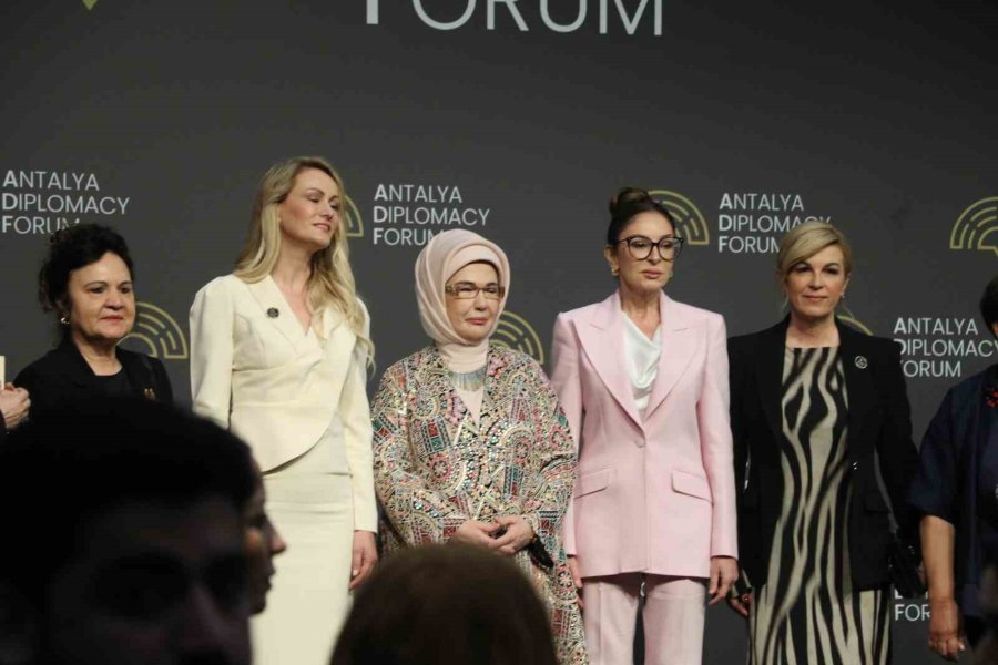 Emine Erdoğan, "filistin İçin Tek Yürek" Temalı Programa Katıldı