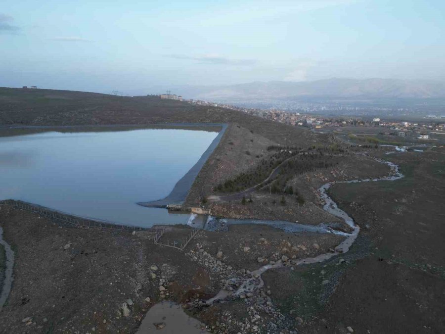 Niğde’de Sağanak Ve Eriyen Kar Suları Taşkınlara Neden Oldu