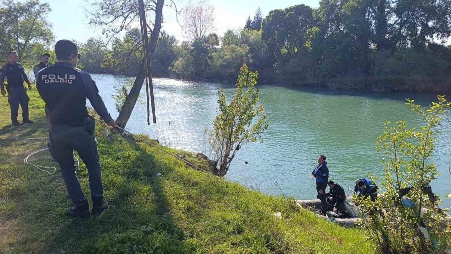 Antalya’da Kayıp Zabıta İçin Arama Çalışması Başlatıldı