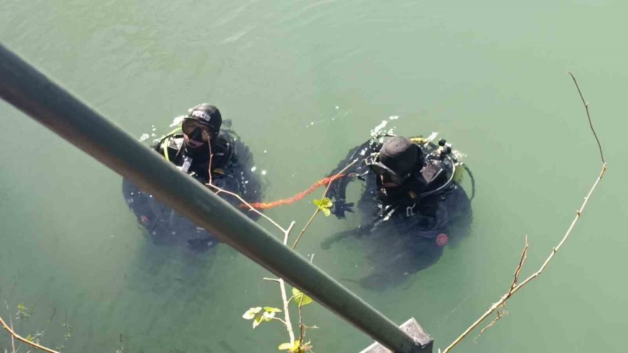 Antalya’da Kayıp Zabıta İçin Arama Çalışması Başlatıldı