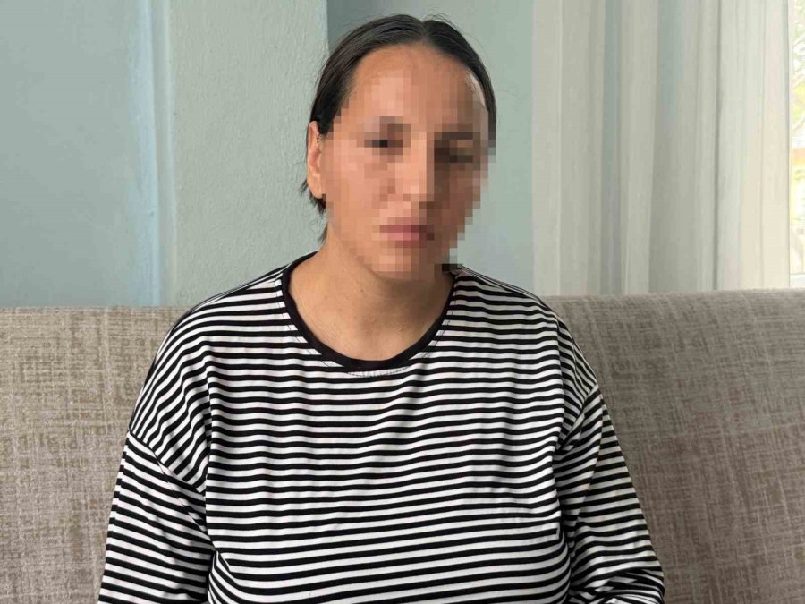 17 Bıçak Darbesi Aldı, Ölü Numarasıyla Kurtuldu, Kocasının En Ağır Cezayı Almasını İstedi