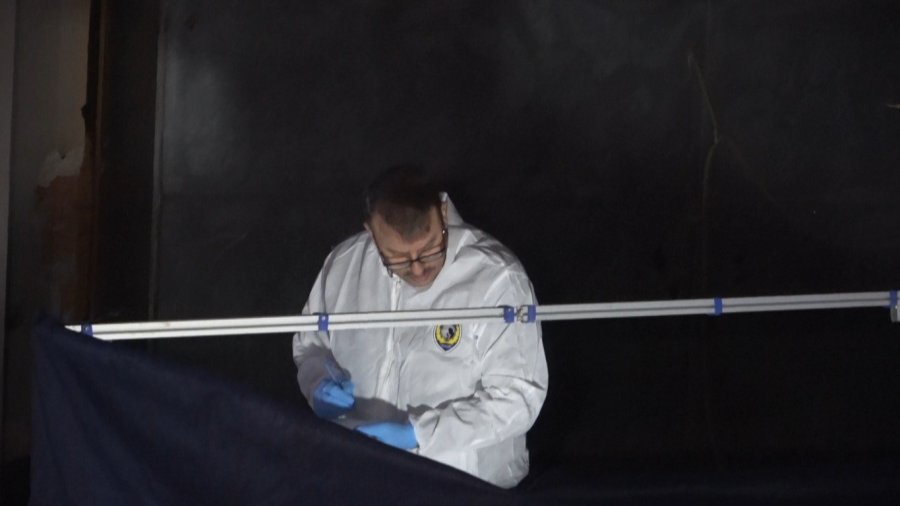 Antalya’da Genç Adam Kaldırımda Ölü Bulundu