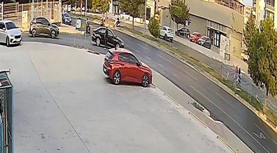 Belediyede Çaycı Olmanın Bedeli 250 Bin Tl: Rüşvetle İşe Yerleştirme Yapmışlar