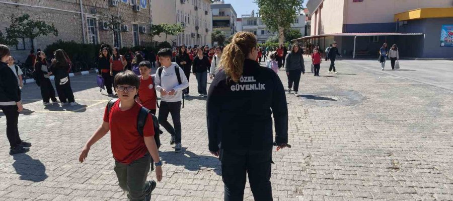 Mersin’deki Okullarda Güvenlik Önlemleri Alındı, Veliler Memnun Kaldı