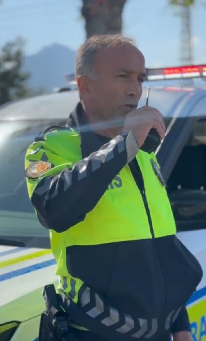 Mersin’de 28 Yıllık Polis Memuru Telsizden Veda Etti