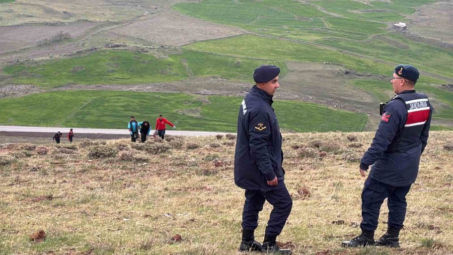 Aksaray’da Ailesine İntihar Mesajı Atan Adam Dağda Ölü Bulundu
