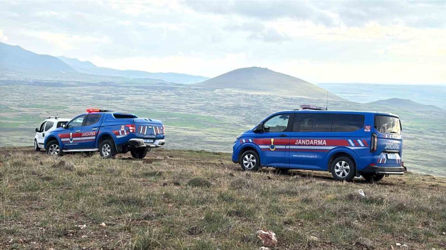 Aksaray’da Ailesine İntihar Mesajı Atan Adam Dağda Ölü Bulundu