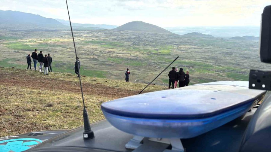 Aksaray’da Ailesine İntihar Mesajı Atan Adam Dağda Ölü Bulundu