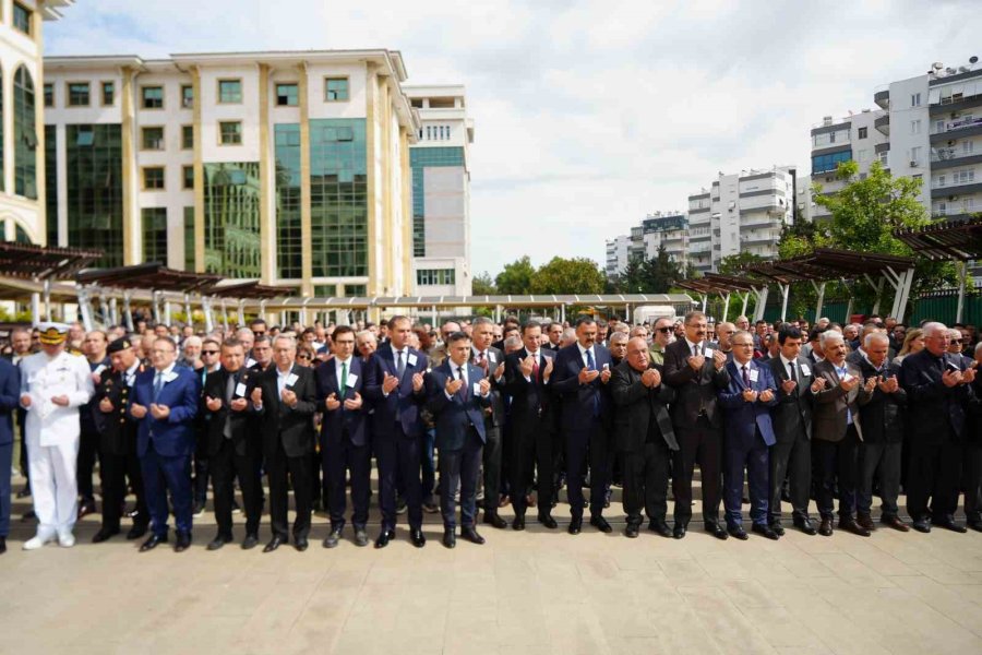 Hayatını Kaybeden Cumhuriyet Savcısı Gadem Taş’a Adliyede Hüzünlü Veda