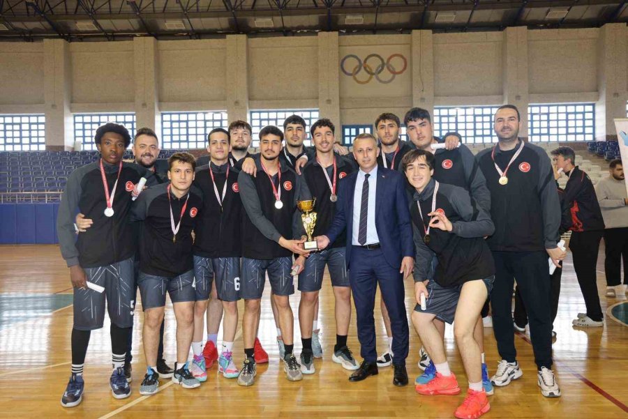 Yurtlig Basketbol İç Anadolu Bölge Müsabakaları Tamamlandı