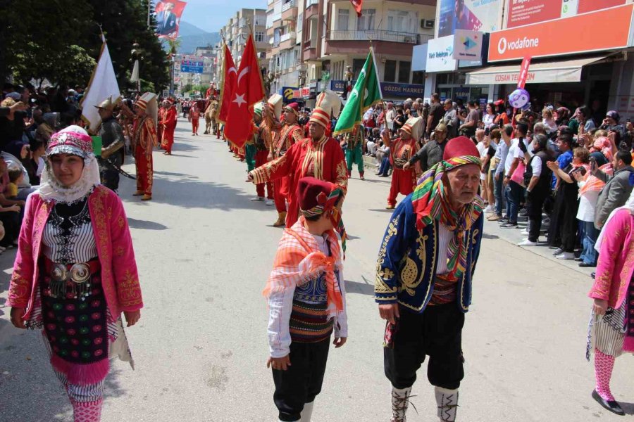 27. Geleneksel Kumluca Tarım Ve Seracılık Festivali Yörük Göçü İle Başladı