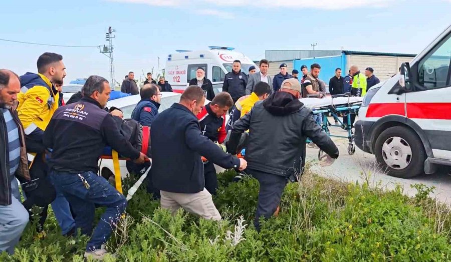 Aksaray’da 2 Otomobil Çarpıştı: 4 Yaralı