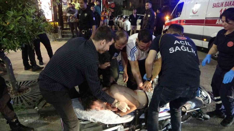 Galatasaray’ın Kutlamalarında Taraftarı Bıçaklayan Şüpheli 24 Saat Geçmeden Yakalandı