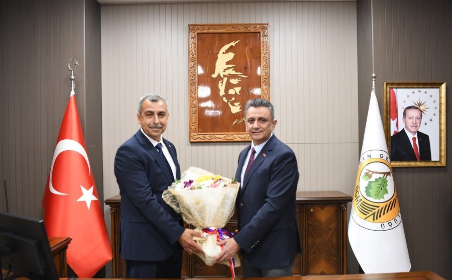 Mersin Orman Bölge Müdürlüğünde Görev Değişimi