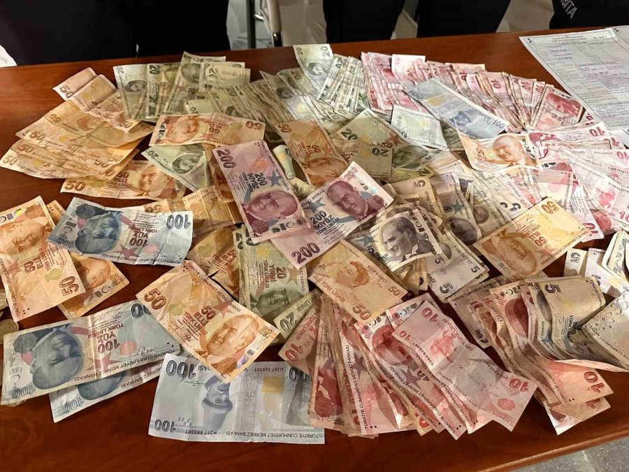 Akşehir’de Dilenci Operasyonu: 4 Bin 410 Tl’ye El Konuldu