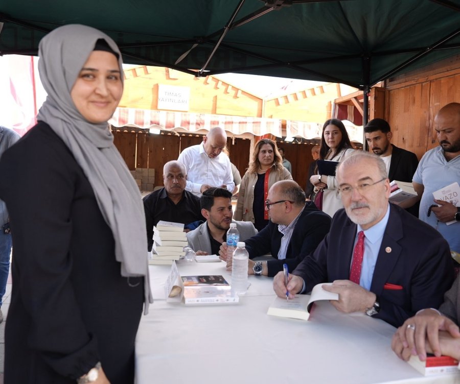 Erdemli’de 4. Kitap Ve Edebiyat Günleri Yoğun İlgiyle Tamamlandı