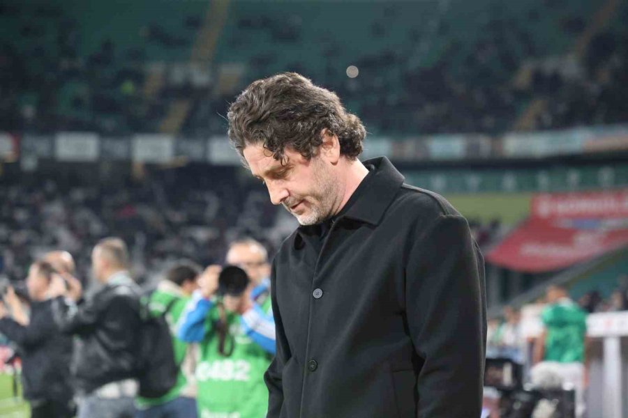 Trendyol Süper Lig: Konyaspor: 2 - Trabzonspor: 0 (ilk Yarı)