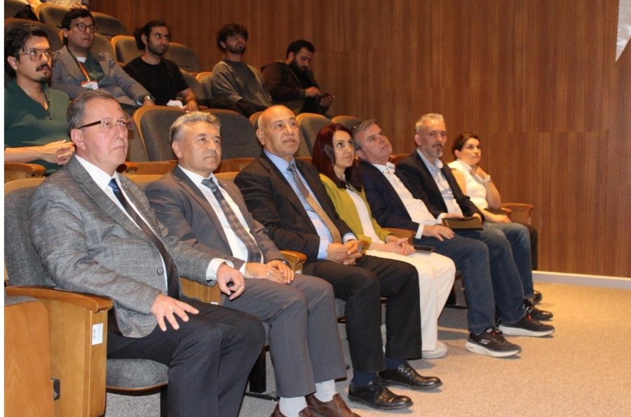 Niğde’de ’genetik Kaynaklar İçin Farkındalık Paneli’ Düzenlendi