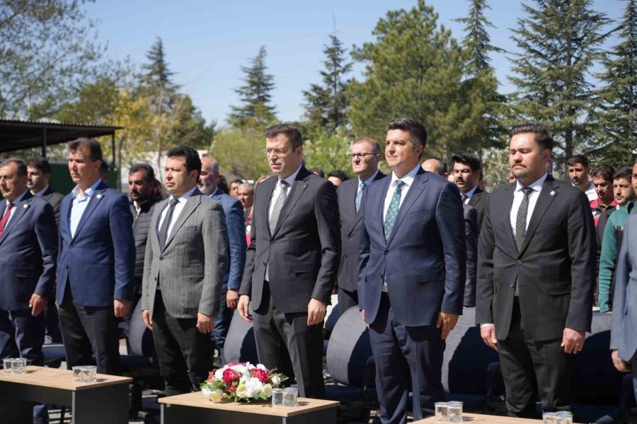 Niğde’de Üreticilere Tohum Ve Çilek Fidesi Desteği: 522 Üreticiye Dağıtım Yapıldı