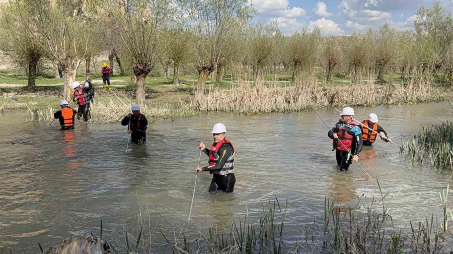 Aksaray’da Sel Tatbikatı Gerçeğini Aratmadı