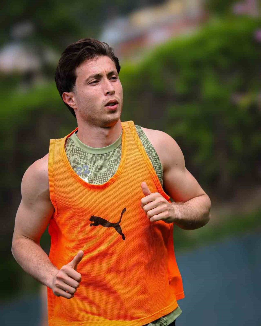 Alanyaspor, Antalyaspor Maçının Hazırlıklarına Başladı