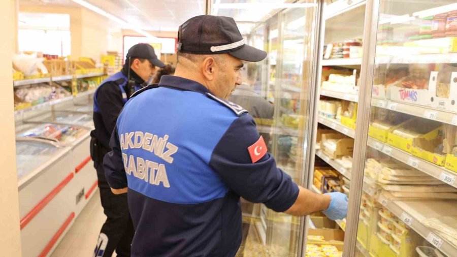 Akdeniz’de Zabıta Denetimleri Sürüyor