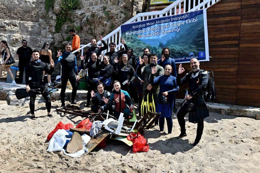Mermerli Plajı’nda Deniz Dibi Temizliği