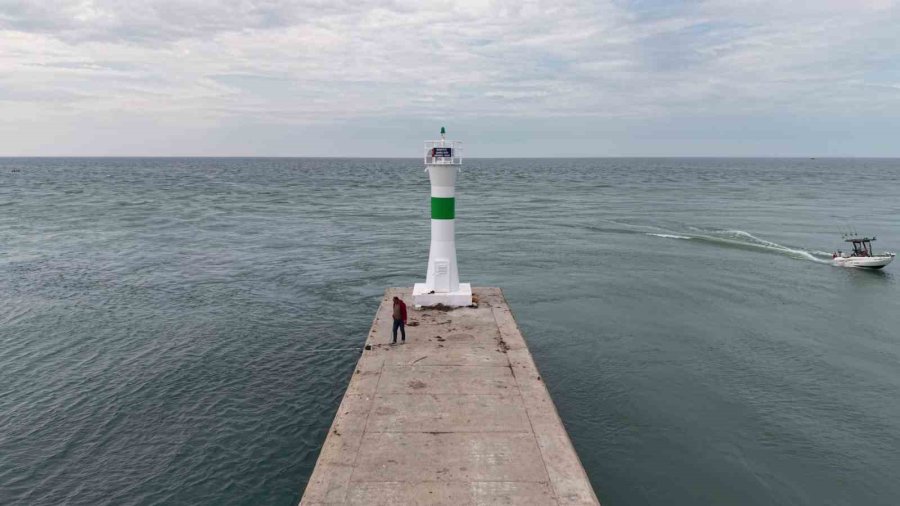 Manavgat Mendirekte Bulunan 2 Deniz Feneri Yenilendi