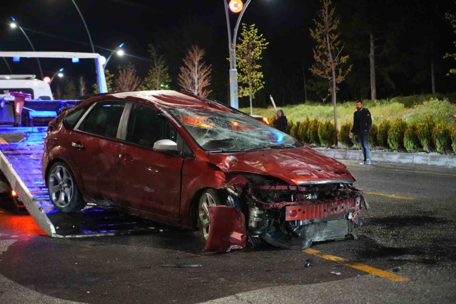 Niğde’de Kontrolden Çıkan Otomobil Takla Attı: 1 Yaralı