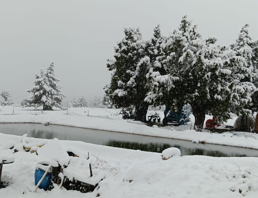 Mersin’de Mayısta Kar Yağışı Etkili Oldu, Yaylalar Beyaza Büründü