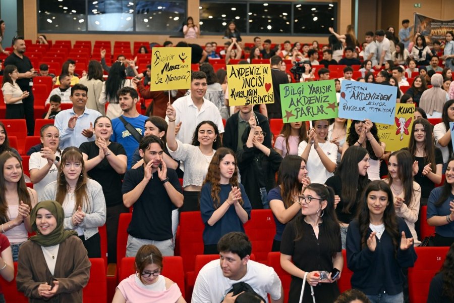 Mersin’de Yks Öncesi Öğrencilere Motivasyon Yarışması