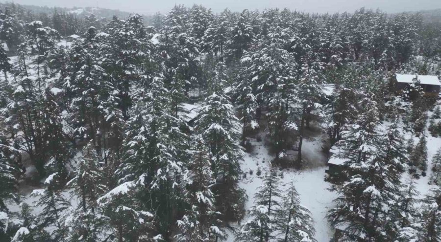 Mersin’de Kar Güzelliği Dronla Görüntülendi