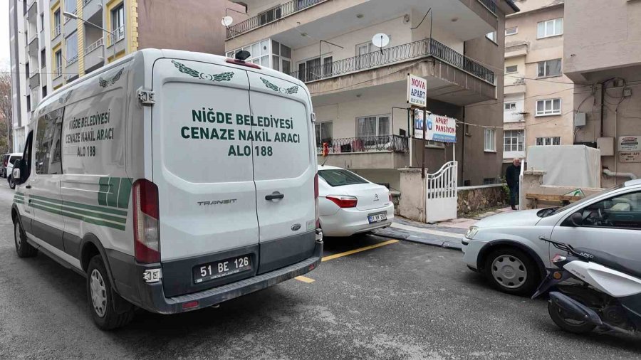 Niğde’de Bir Kişi Apart Dairede Ölü Bulundu