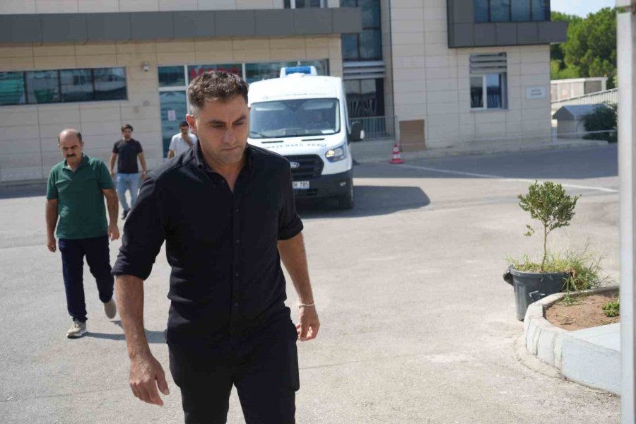 Eski Eşini Eşarbı Ve Yastıkla Boğan Sanık: "yastıkla Yüzünü Kapattım, Öldüğünü Anladım"