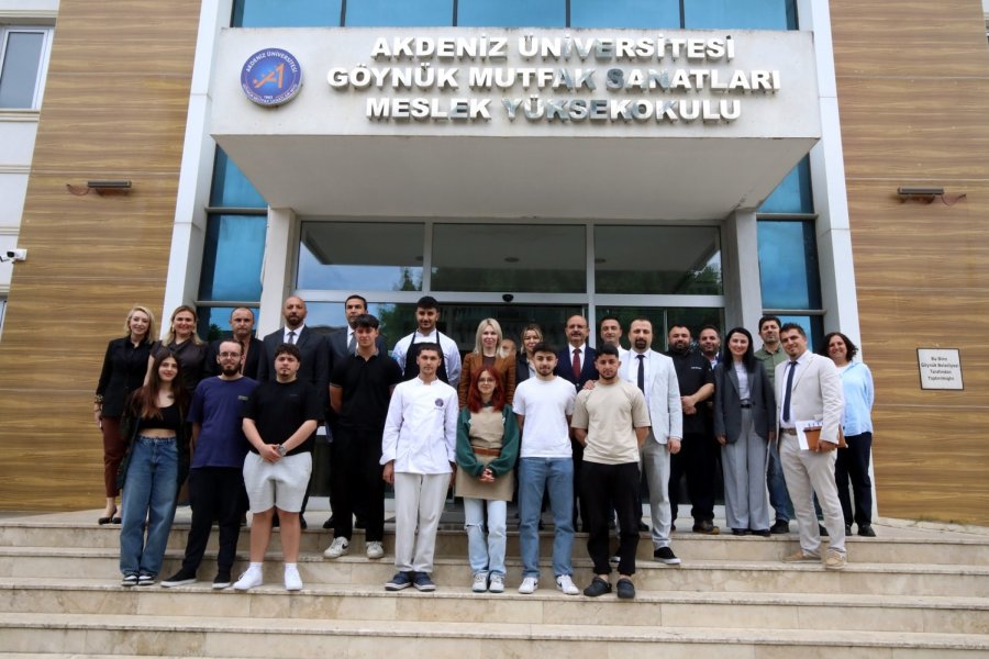 Rektör Özkan "bu Ayın Sonunda Car-t Hücreleri İle Lösemi Ve Lenfoma Tedavilerine Başlayacağız"