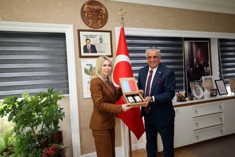 Rektör Özkan "bu Ayın Sonunda Car-t Hücreleri İle Lösemi Ve Lenfoma Tedavilerine Başlayacağız"