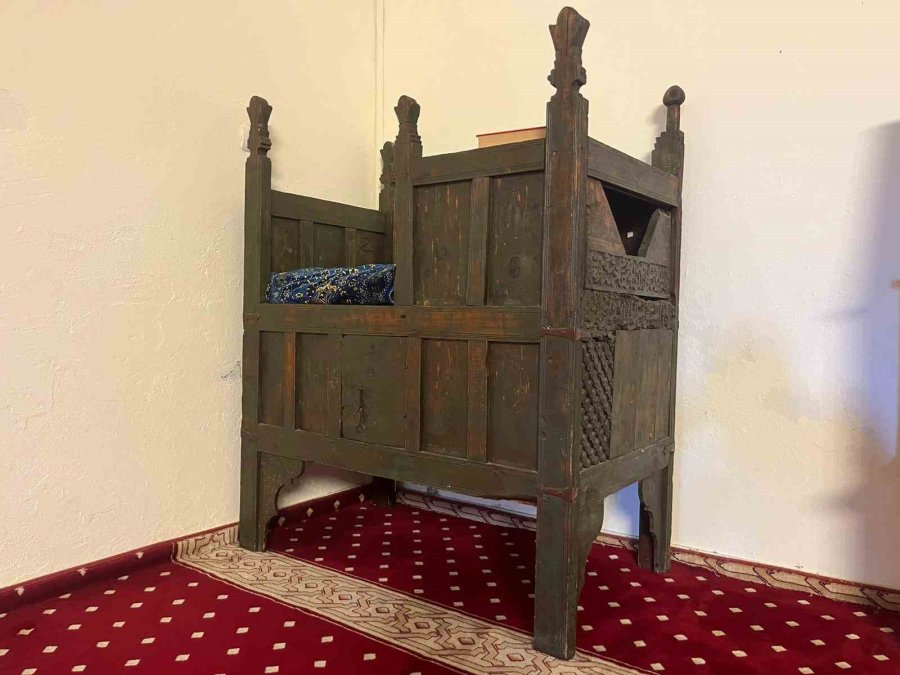 Alanya Kalesi’ndeki 800 Yıllık Miras Turist Akınına Uğruyor