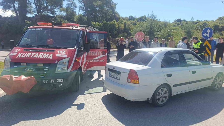Dur Levhasına İhlali Kazayla Sonuçlandı: 1 Yaralı