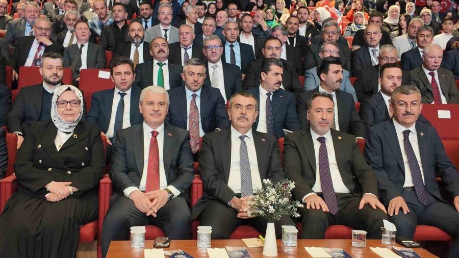Bakan Tekin: "gençlerimizin Ruh Dünyası, Algoritmaların Merhametine Bırakılmamalı"