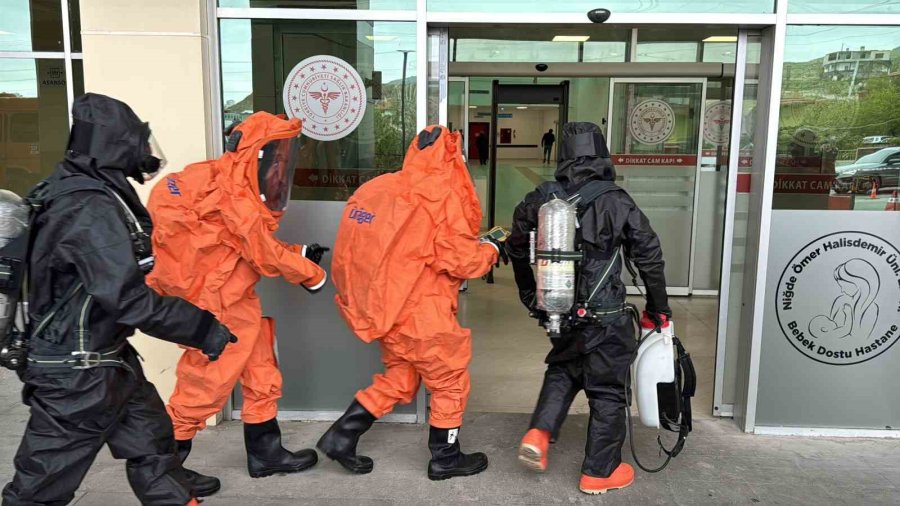 Niğde’de Yangın Ve Kbrn Tatbikatı Gerçeği Aratmadı