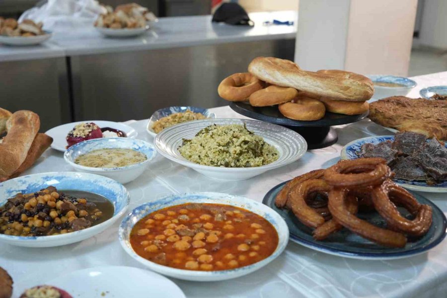 Niğde Ve Karaman Arasında Gastronomi Köprüsü Kuruldu